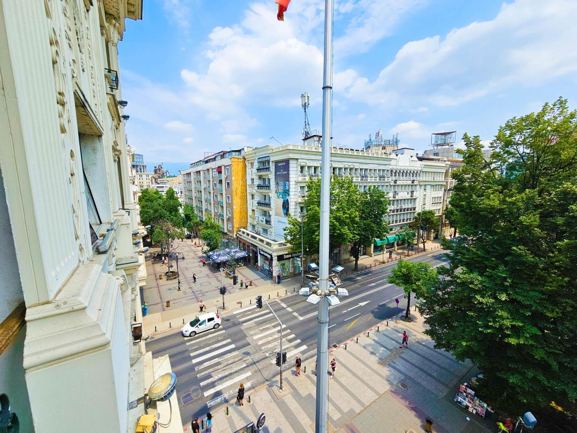 Fantazy Apartment Main Square สโกเปีย ภายนอก รูปภาพ