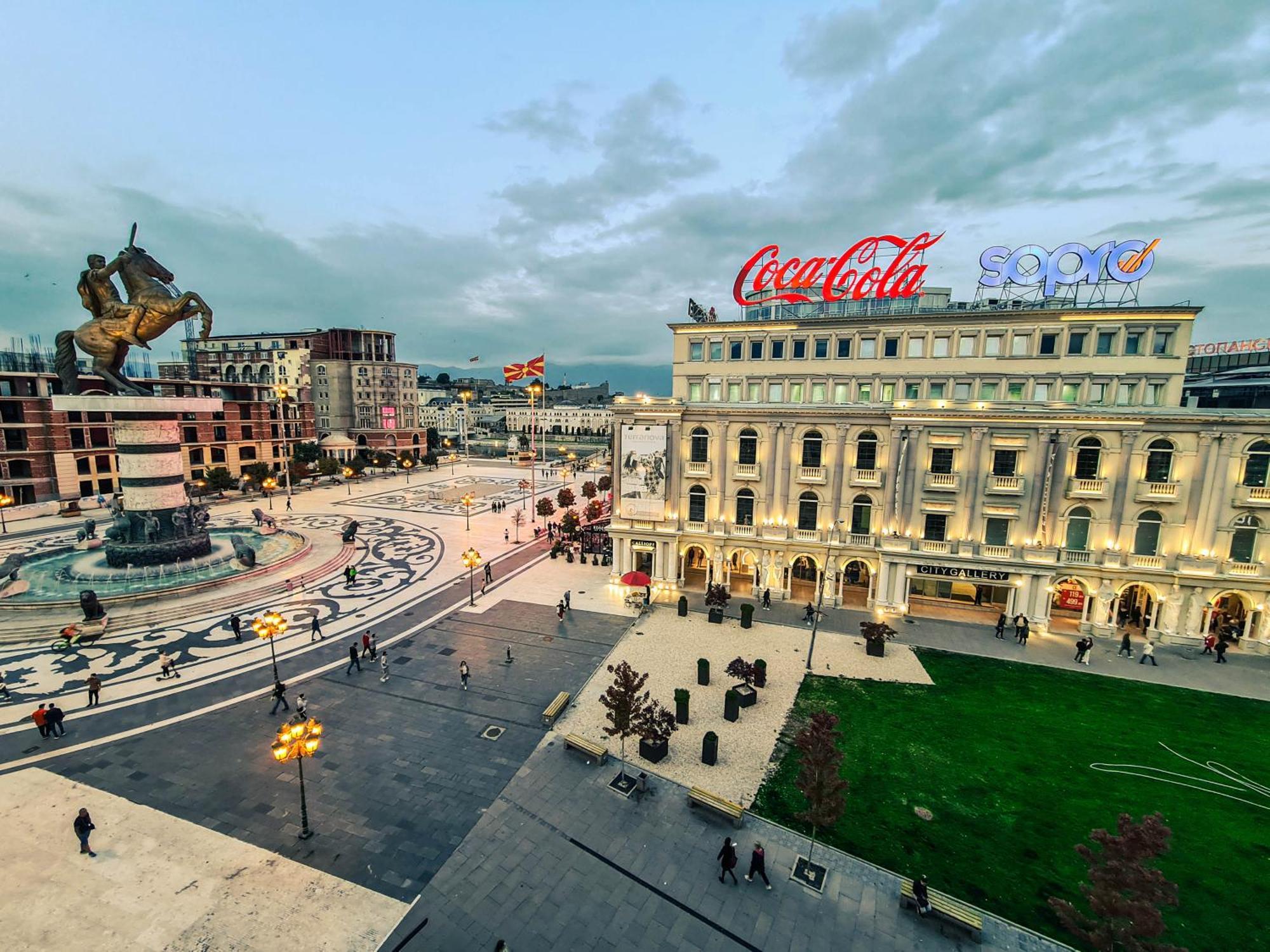Fantazy Apartment Main Square สโกเปีย ภายนอก รูปภาพ