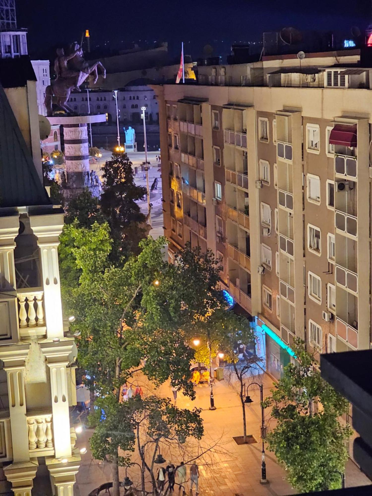 Fantazy Apartment Main Square สโกเปีย ภายนอก รูปภาพ
